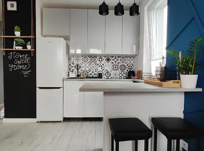 Przytulne Mieszkanie Przy Kanale Zeranskim アパート ワルシャワ